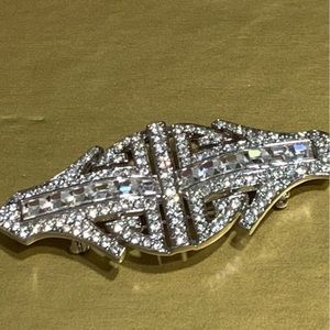 Vintage Style brooch